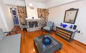 Deja Blue Maisonette Ll